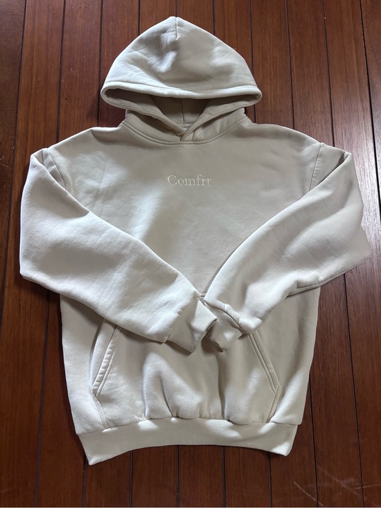 Comfrt Tops - NWT Comfrt Signature Hoodie in Bone